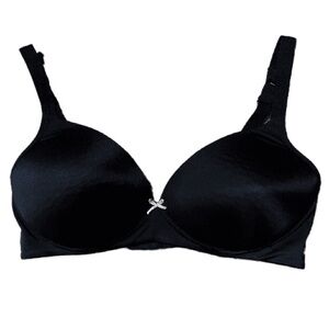 Warner’s Blissful benefits black bra Size 40C